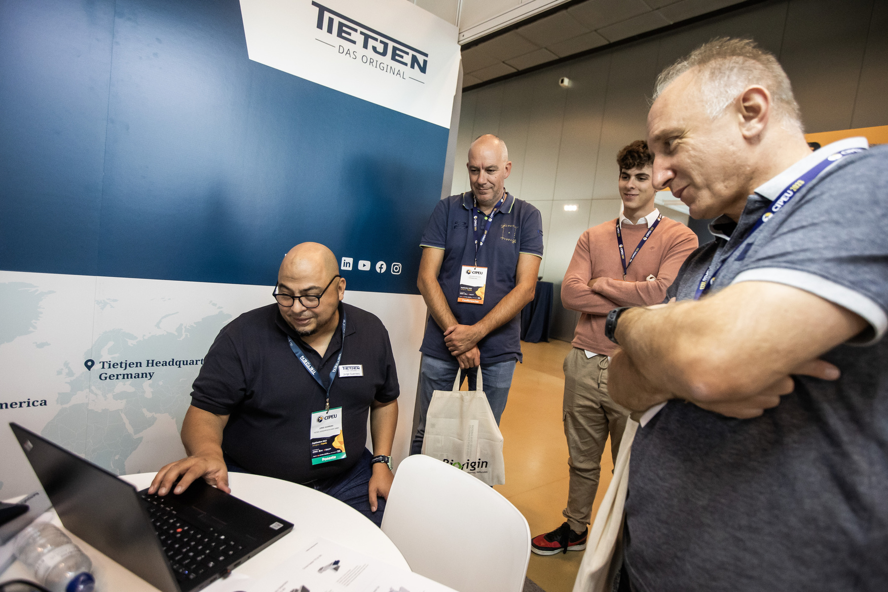 exposicion - cipeu (151)